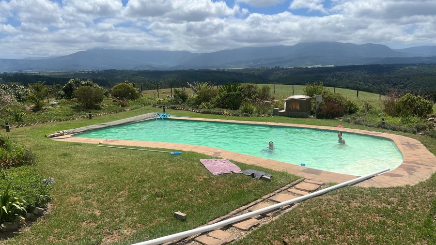 Commercial Property for Sale in Sedgefield Rural Western Cape